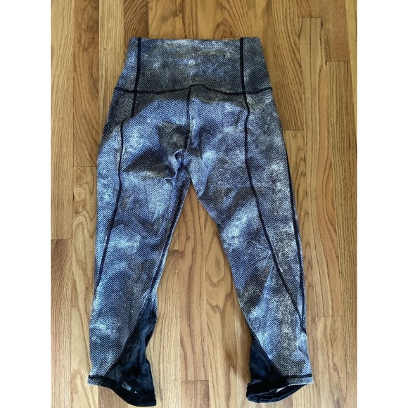 lululemon 8 herringbone ombre tie dye crop mesh 8 crop Black White - Picture 3 of 5